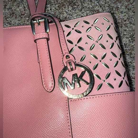 Pinkish colored Michael Kors Purse - Picture 4 of 16